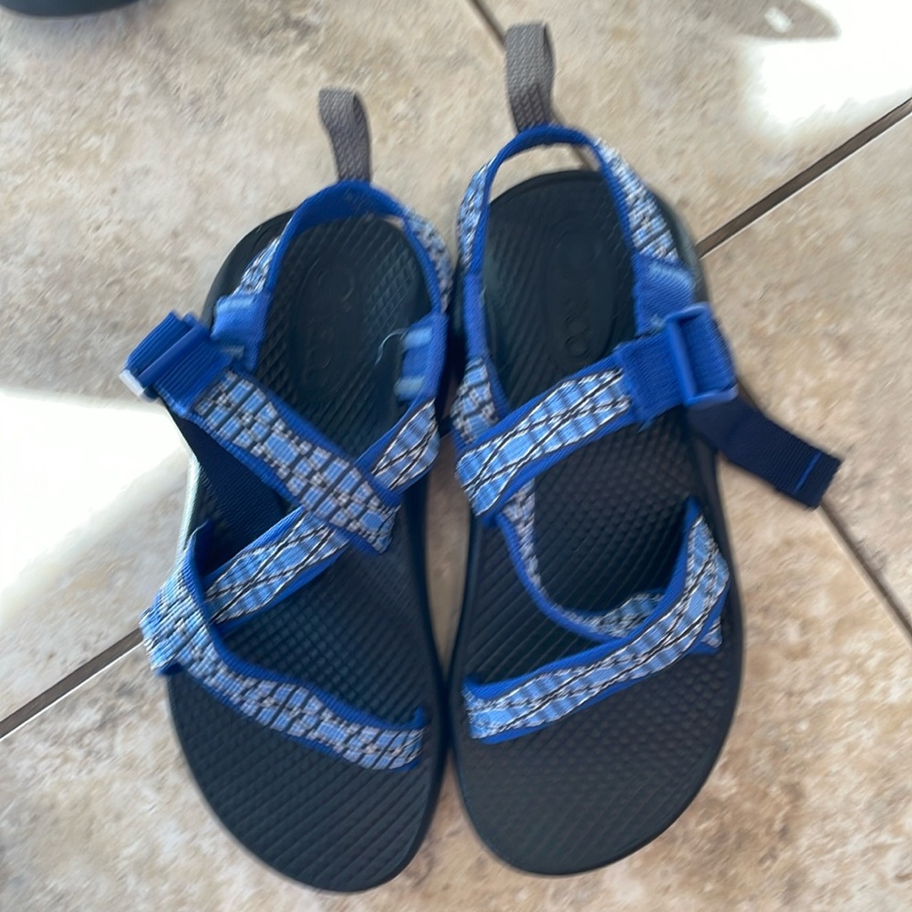Boys Chaco EcoTread Sandals size 2